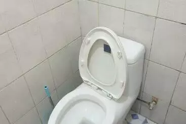 Vee, Only Female Hostel