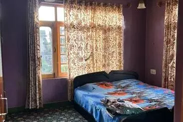 The Local B&b