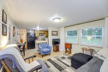 بيت ريفى Fire Pit & Fall Foliage Views: Kentucky Mtn Home!