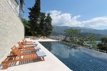 Apartments Aqua