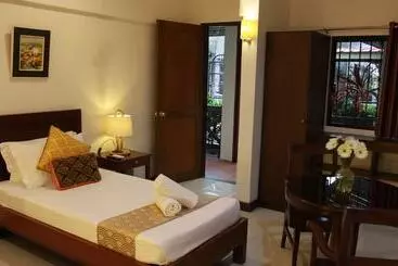 Bed and Breakfast Ronamar Apartelle