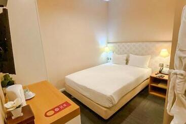 هتل Faias Residence