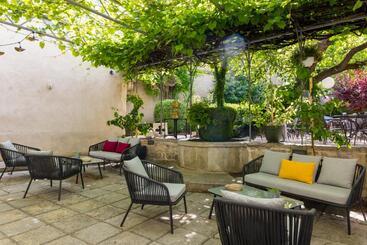 בית מלון כפרי La Margelle