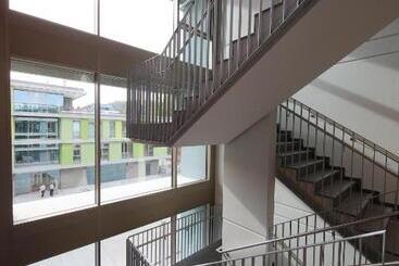 ホテル Qubixx Stadtmitte