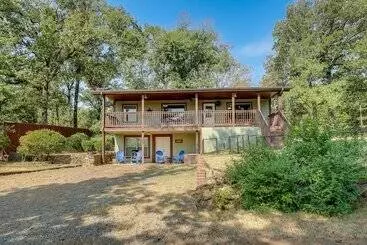 コテージ Cozy East Texas Retreat Near Lake O The Pines!