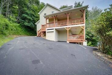 Dom wiejski 8 Mi To Sugar Mountain Resort: Seven Devils Home