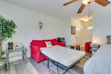 بيت ريفى Waterfront Spicewood Home: Deck, Fire Pit & Grill