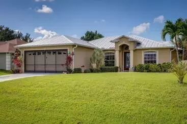 コテージ Family Friendly Port St. Lucie Home W/ Pool!