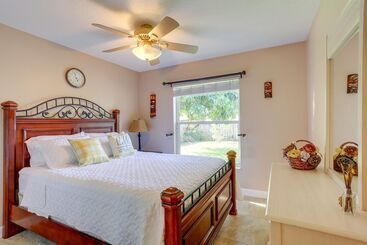 Dom wiejski Family Friendly Port St. Lucie Home W/ Pool!