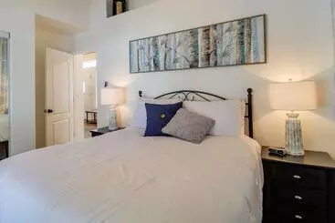 Mökkimajoitus Walk To City Park: Family Friendly Show Low Home