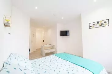 ホテル Glm Residences 1