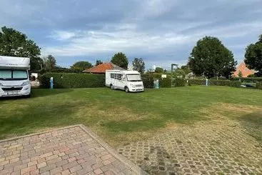 Kuhnle Tours Malchin