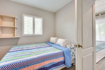 بيت ريفى Siesta Key Oasis W/ Outdoor Pool + Screened Lanai!