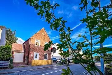 هتل آپارتمان Tyrone House