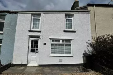 Residència Cozy 2 Bed Cottage In Merthyr, 5 Mins To Bike Park