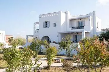 Appart'hotel Sea Lilies Suites