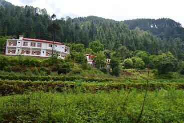 Hotel Burans And Restaurant