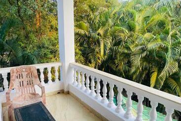 Szálloda My Riviera Beach Resort