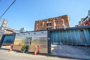 Motel Sangju Stay 201