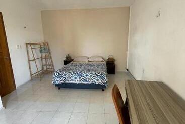 Hostel Hostal Cuca Macuca