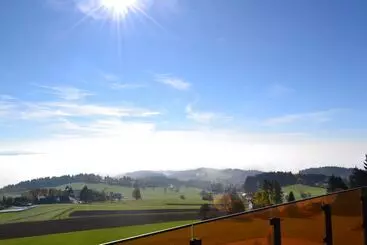 Hotelli Aviva   Für Singles & Alleinreisende