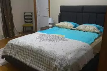 پانسیون Guest House Green House