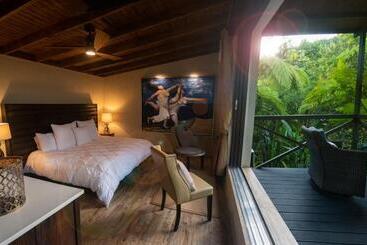 استراحتگاه Mont Carpe Diem