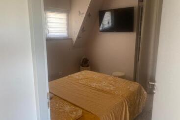 민박 Les Trois Filles