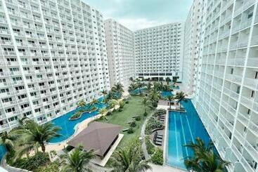 Lägenhetshotell Elliana Suite By Smdc