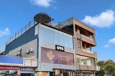 Hotel Collection O The Legent