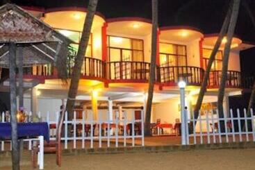 Hotel Wasana Beach