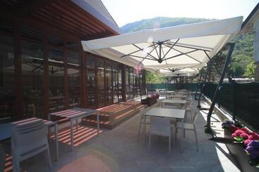 Nocleg ze śniadaniem Risto Bar Rosandra