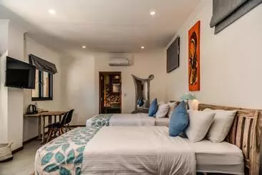 Hotelli Komodo Suites Downtown Managed By Cpm Bali