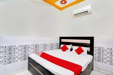 Hotel Oyo Flagship Sk