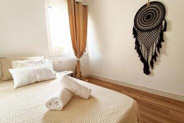 פנסיון Chakra House Fuerteventura   Affordable Rooms In A Cozy Guesthouse