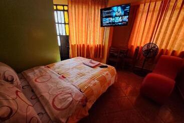 Hotel Hospedaje Leo