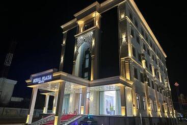 Hotel Royal Plaza