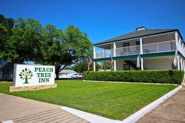 ホテル Peach Tree Inn & Suites