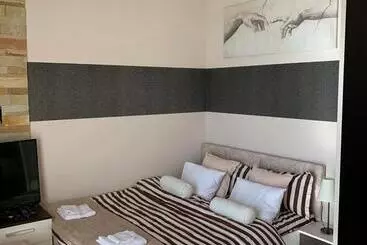 هتل Milmari I2 Studio Lux Apartman