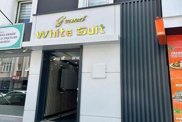 Grand Whi̇te Sui̇t Otel