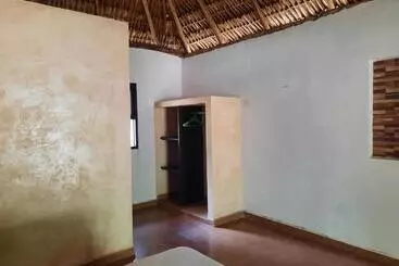 ホテル Cabañas Maalokin