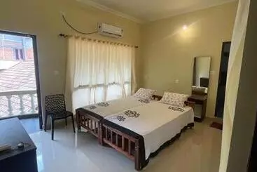 Hotel Kalpadiyil