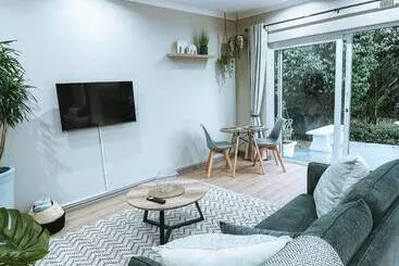 Majatalo Dreamaway On Everton   Deluxe Private Apartment