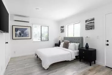 Aamiaismajoitus (B&B) Sunny Studio In The Heart Of Venice   B