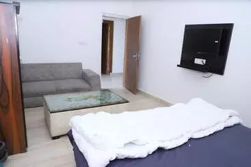 هتل Aashirvad