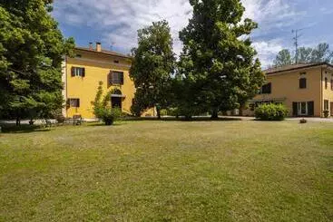 ベッドアンドブレックファースト Palazzo Bonfiglioli
