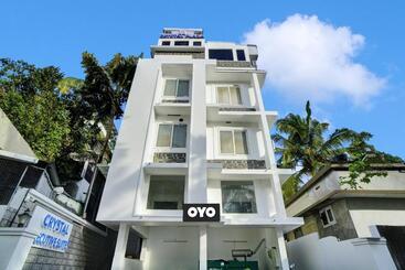 Super Hotel O Crystal Executive Suites