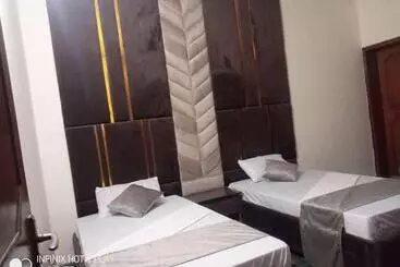 Pensió Noor Inn Guest House