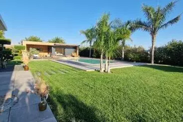 Pension The Pool House