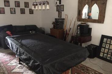 مبيت وإفطار Sourdevalle